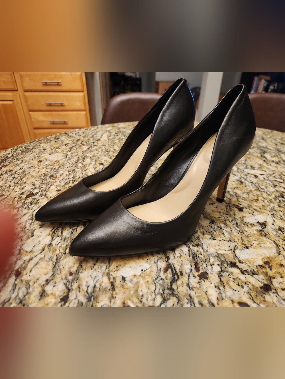 Saks Fifth Avenue Black Leather Pointed-Toe Stiletto Pumps, Size 7.5